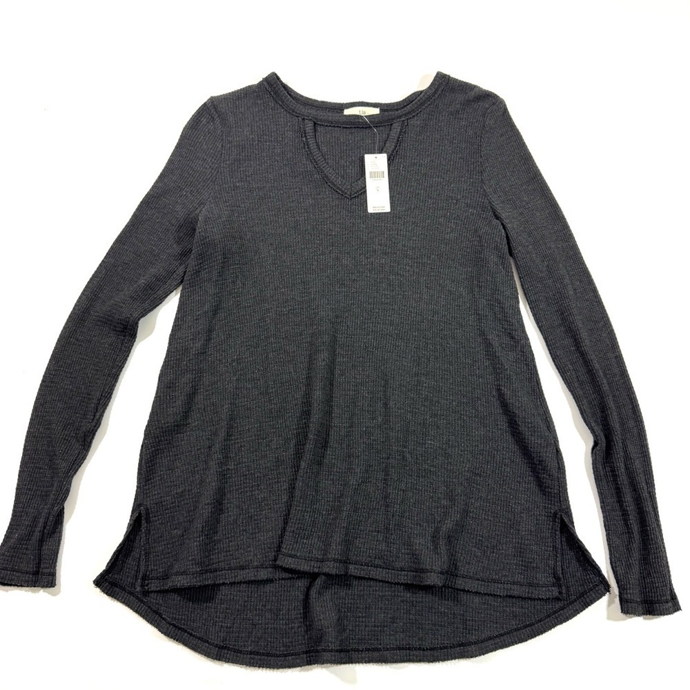 New T La Waffle Knit Long Sleeve Open V Neck Grey Size Small